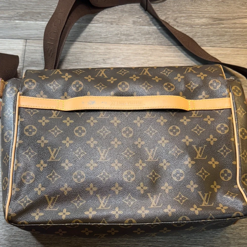 Monogram messenger bag - Picture 6 of 14
